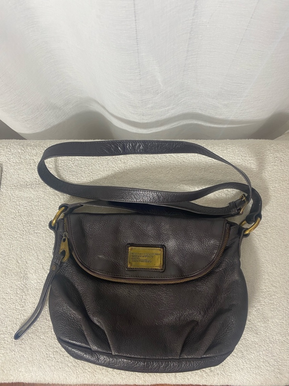 GUC Marc Jacobs Q Natasha Crossbody